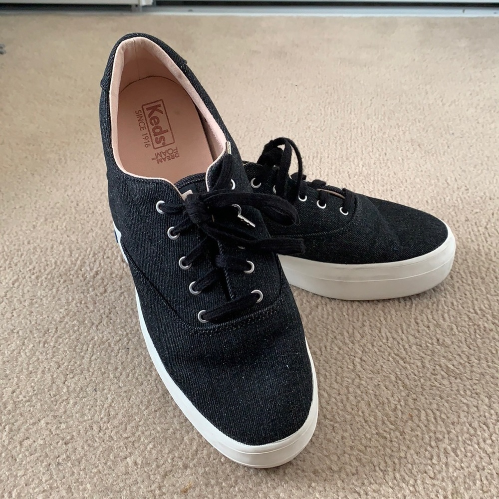 KEDS | 10 | Marled Black/Grey Tie Platform Sneaker
